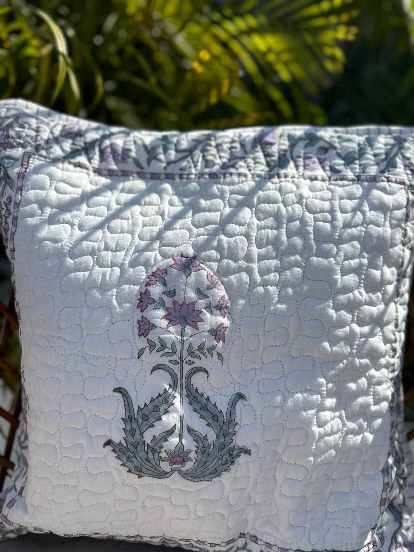 Quilted cushion cover