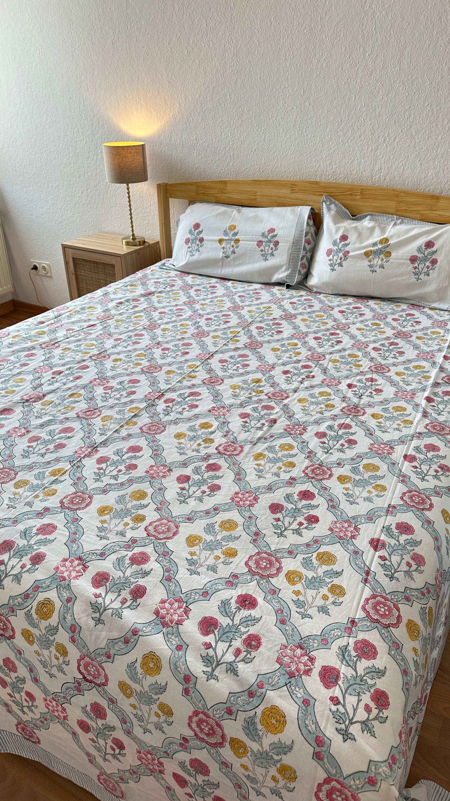 Block print bedsheet