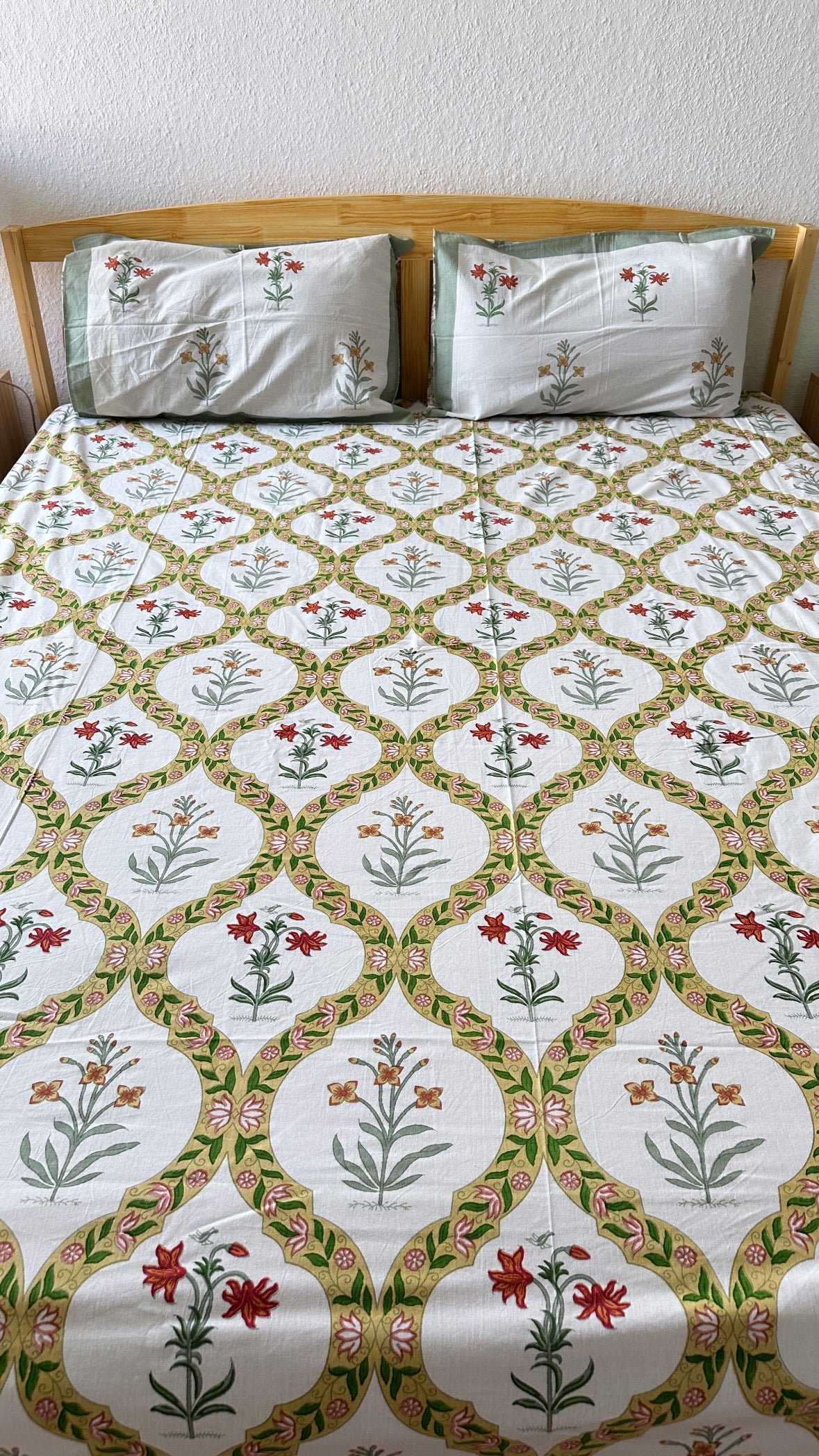 Cotton printed bedsheet
