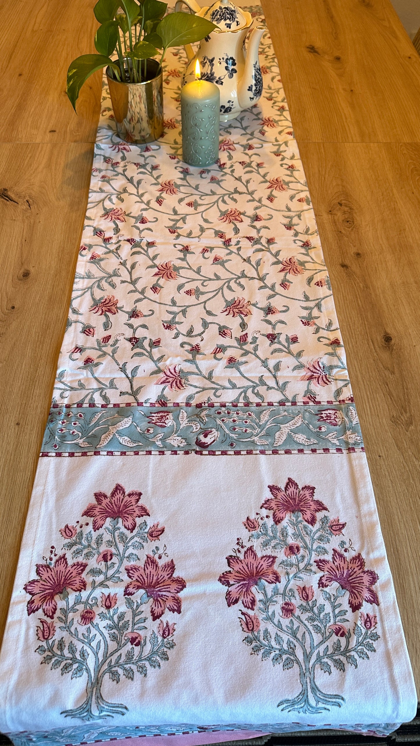 Table Runner