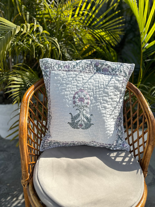 Quilted cushion cover